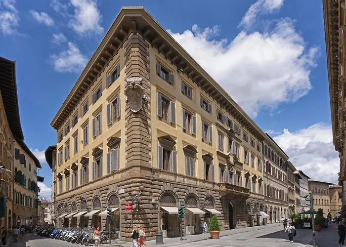 Tornabuoni Living